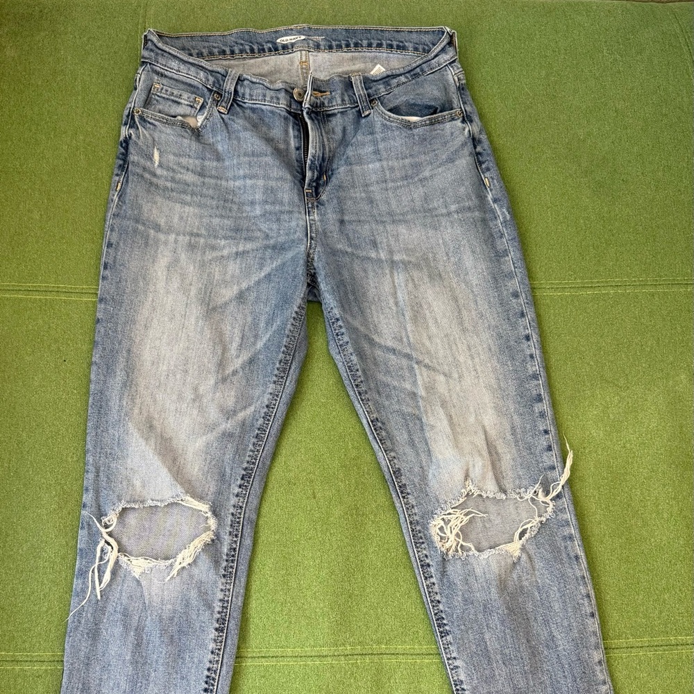Old Navy Light Blue Distressed Boyfriend Jeans